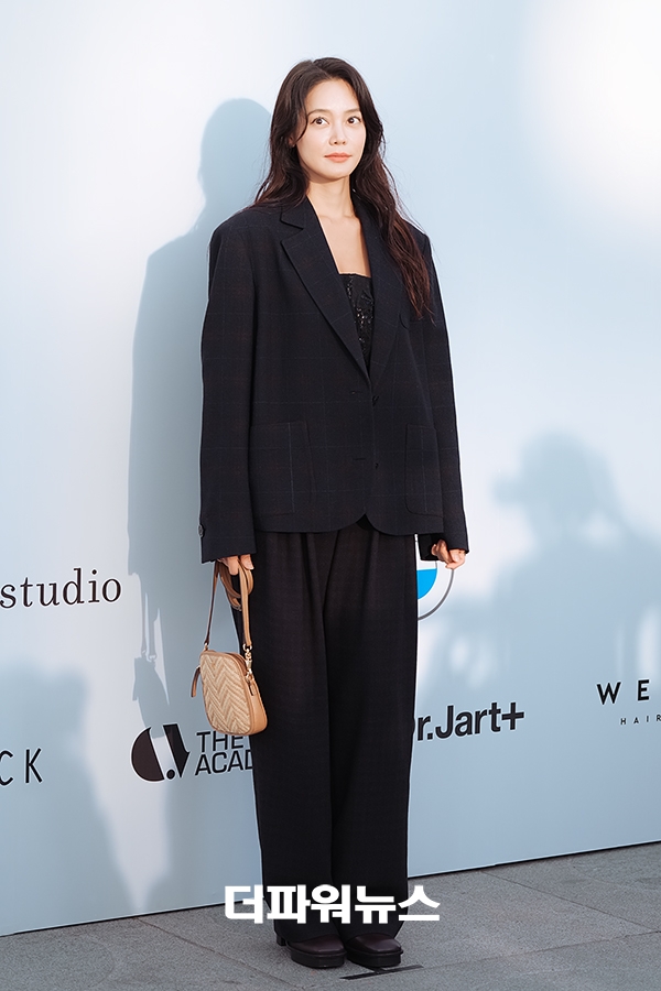 안현모, 러블리한 미모