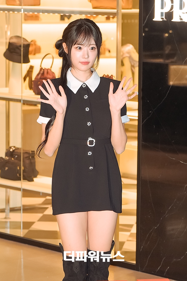 QWER 히나, 포토월 행사