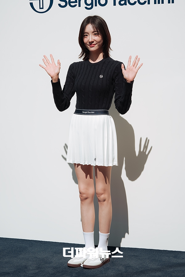 박지현, 포토월 행사