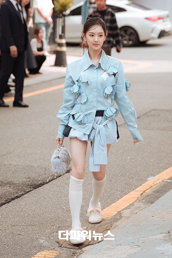 키키 이솔, 포토월 행사