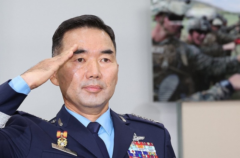 경례하는 진영승 합참의장 후보자(사진=연합뉴스)