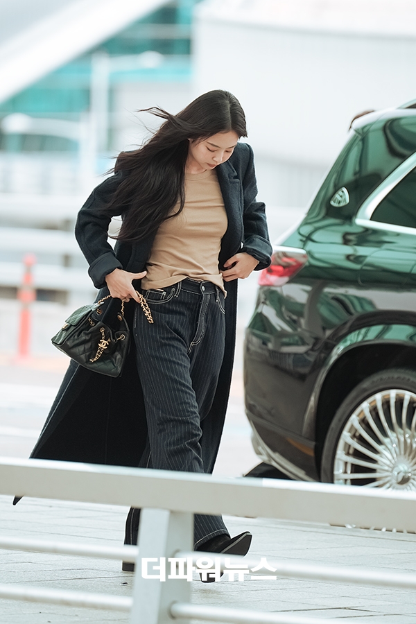 제니, 인천국제공항 출국