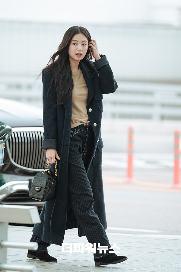 제니, 인천국제공항 출국