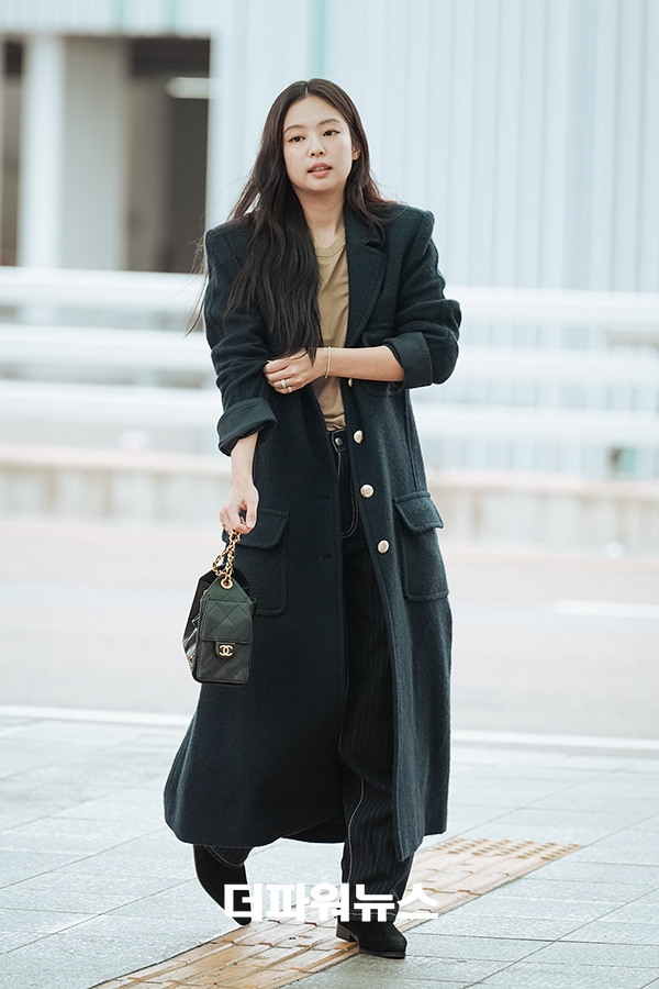 제니, 인천국제공항 출국