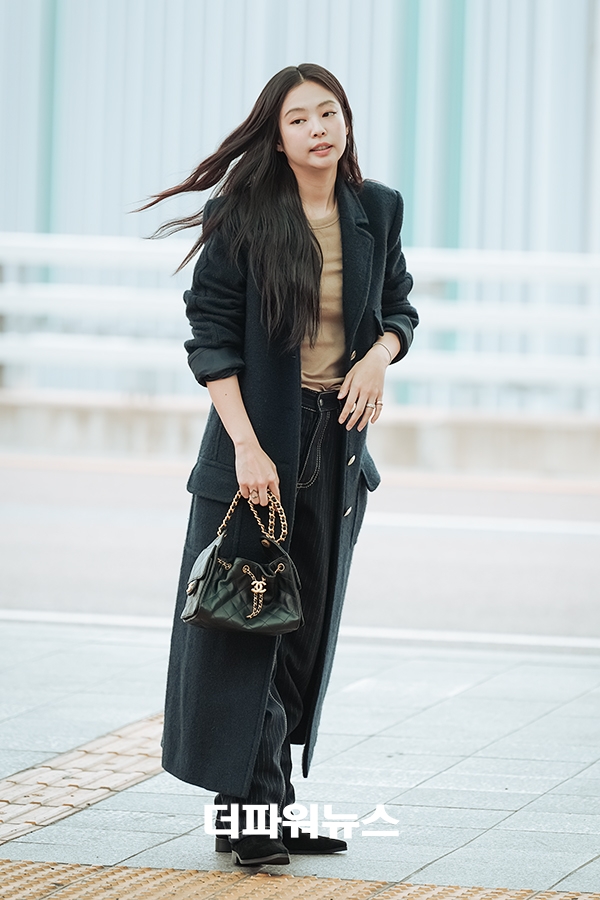 제니, 인천국제공항 출국