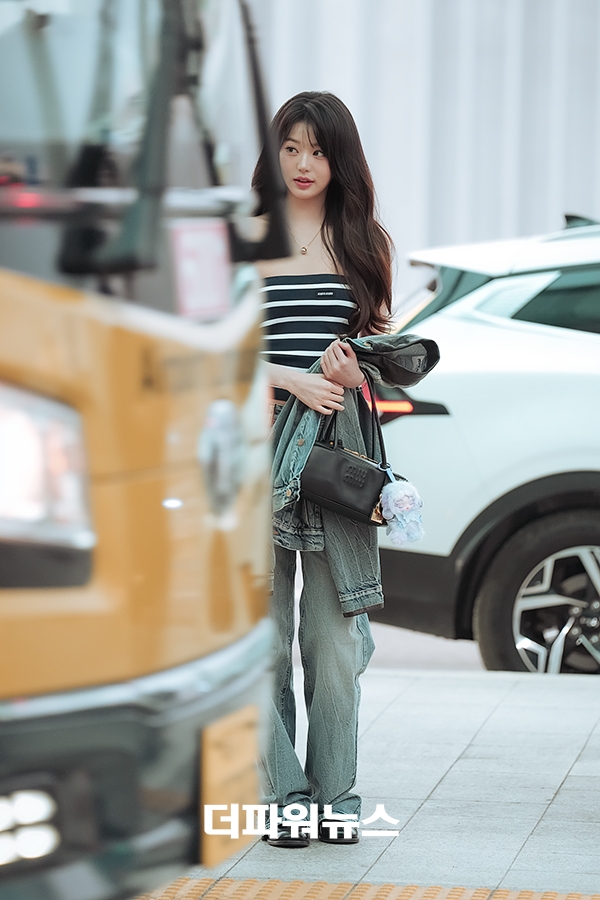 장원영 인천국제공항 출국