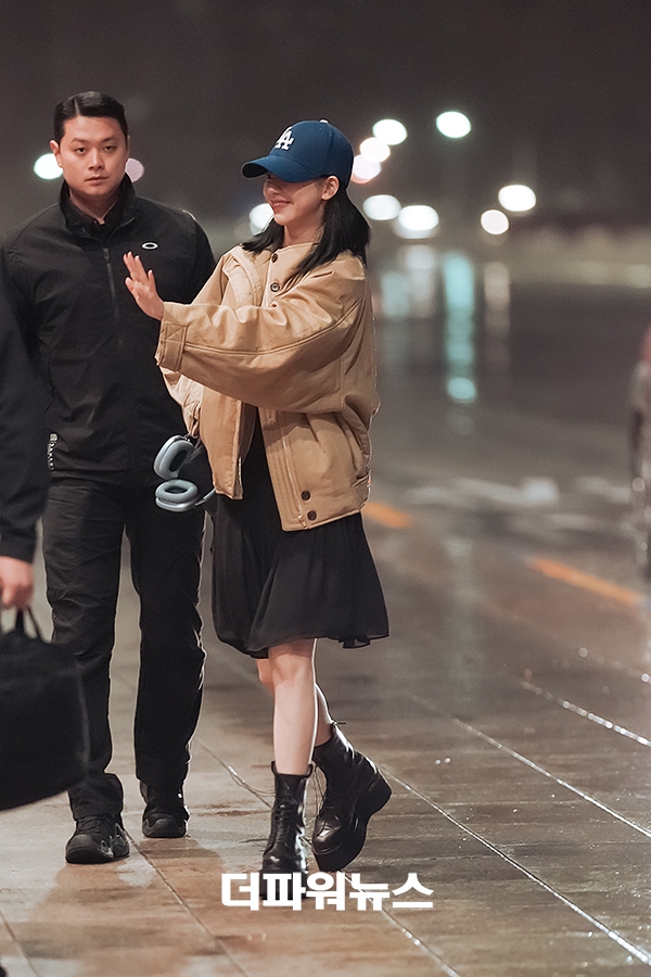 에스파 카리나, 김포국제공항 출국