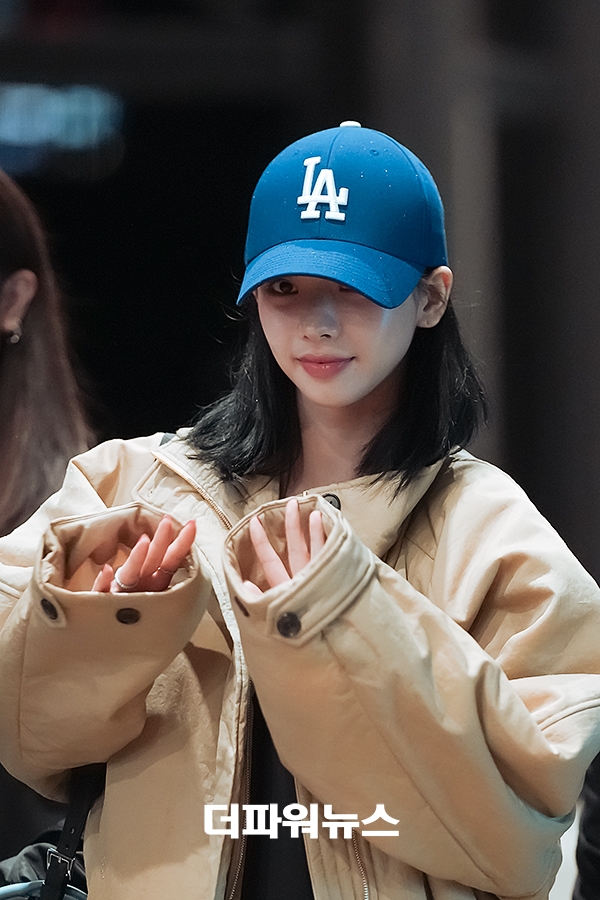 에스파 카리나, 김포국제공항 출국