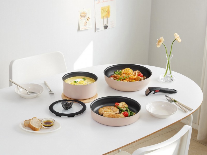 테팔, 분리형 손잡이 시리즈에 '피치' 색상 추가