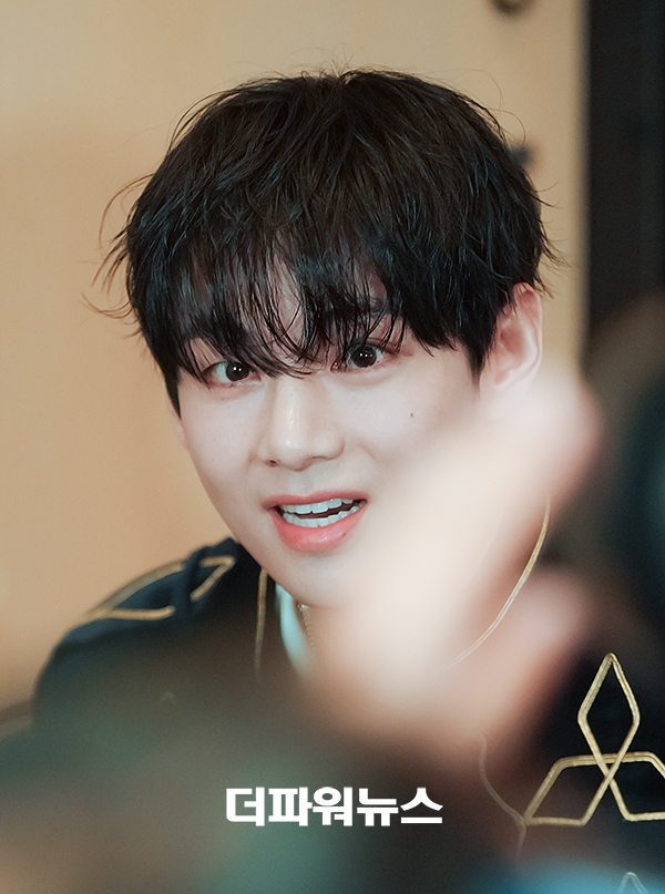 방탄소년단 뷔, 포토월 행사