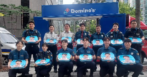 도미노피자, 서울중부경찰서에 피자 전달