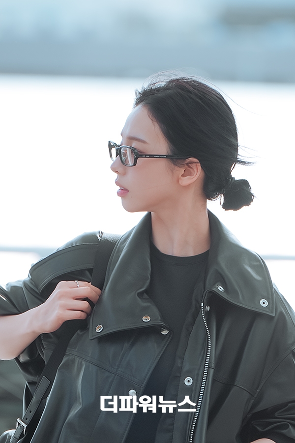 에스파 카리나, 인천국제공항 출국