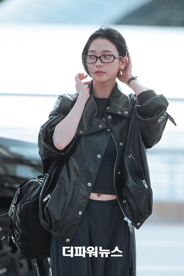 에스파 카리나, 인천국제공항 출국