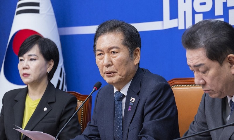 최고위원회의에서 발언하는 정청래 대표(사진=연합뉴스)