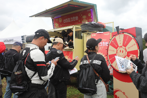 선진포크한돈, BMW 모토라드 행사서 캠핑 특화 제품 선보여