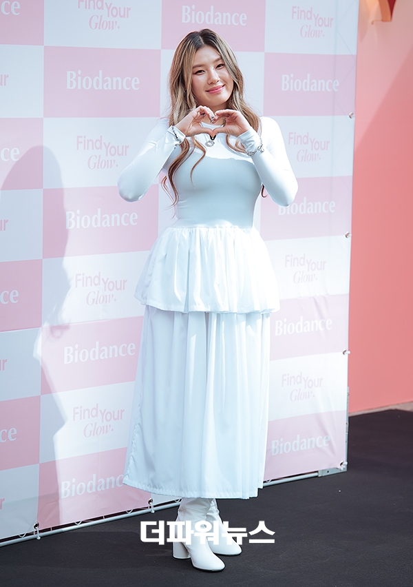 리정, 포토월 행사