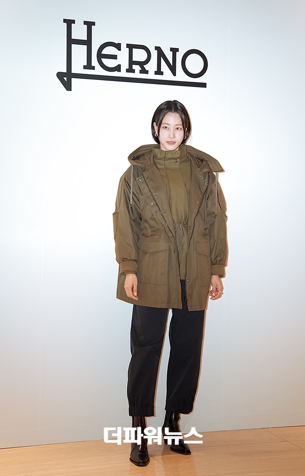 이현이, 포토월 행사