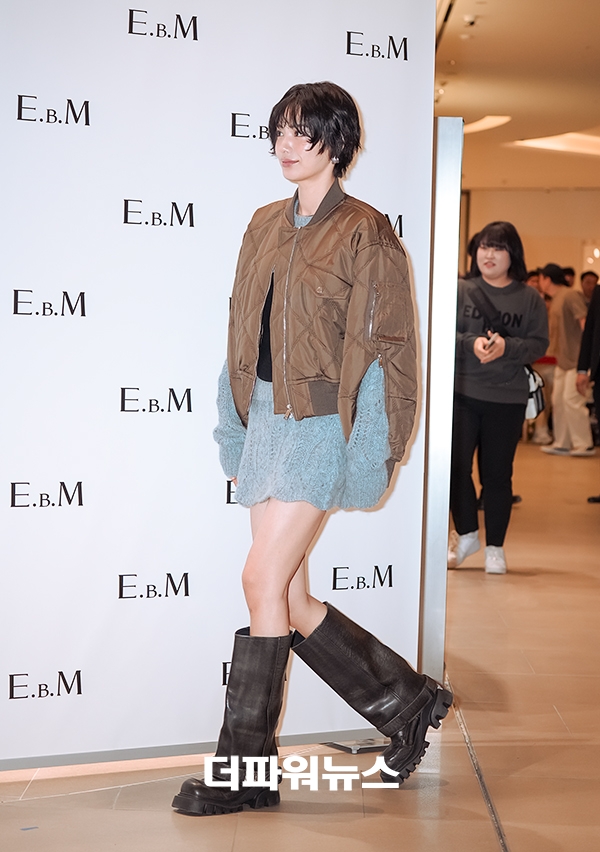 나나, 팬사인회 현장