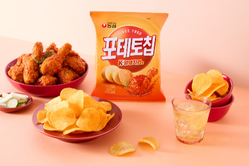 농심, ‘포테토칩 K-양념치킨맛’ 출시 2주 만에 100만 봉 판매