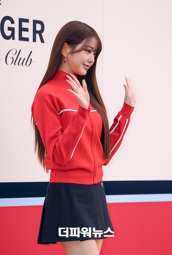 아이브 장원영, 포토월 행사