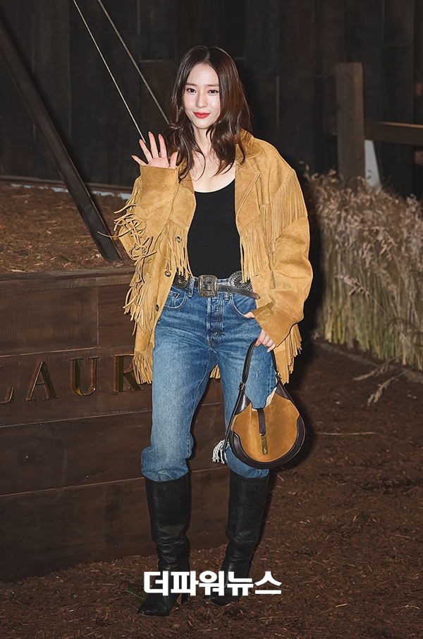 정수정, 포토월 행사