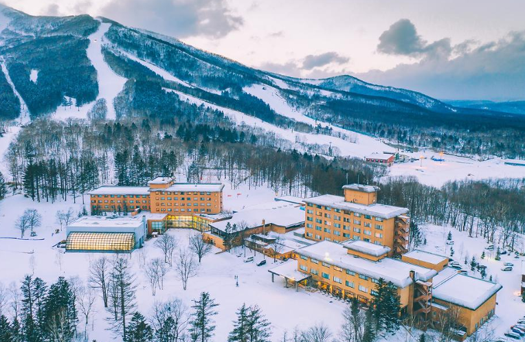 노랑풍선, 클럽메드와 일본 북해도 스키 기획전 진행