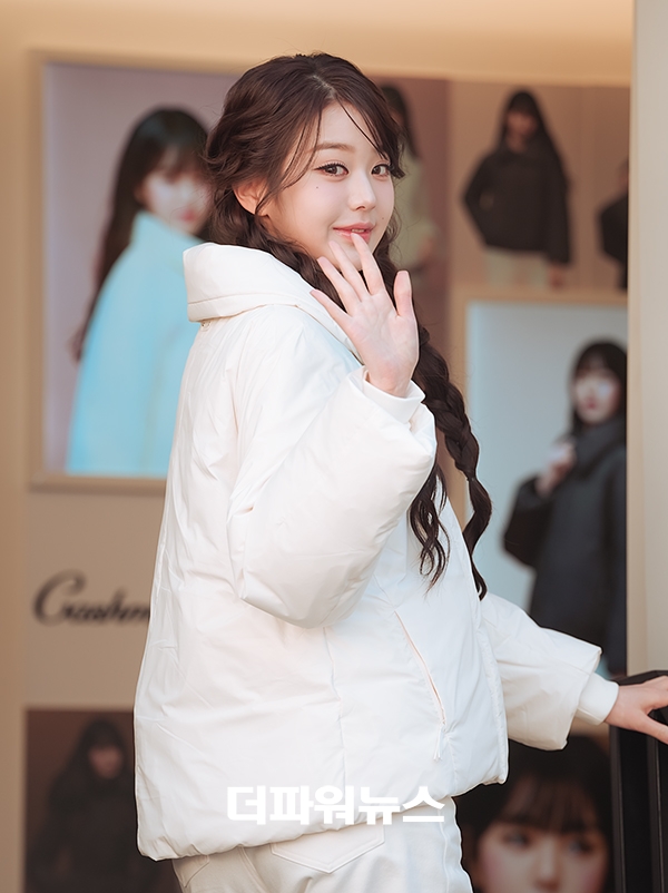 아이브 장원영, 포토월 행사