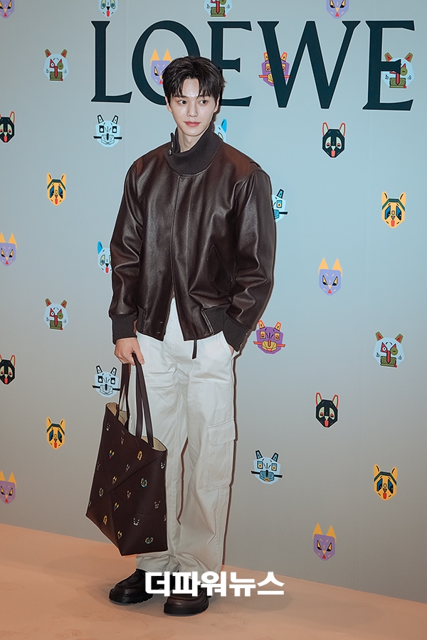 송강, 포토월 행사