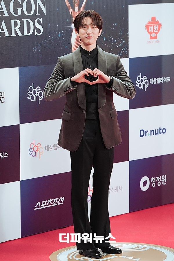 박진영, 46회 청룡영화상 레드카펫 행사