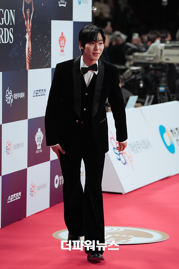 안효섭, 46회 청룡영화상 레드카펫 행사