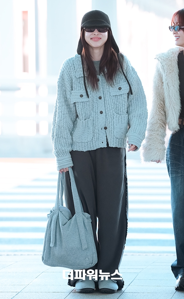 트와이스 나연, 인천국제공항 출국