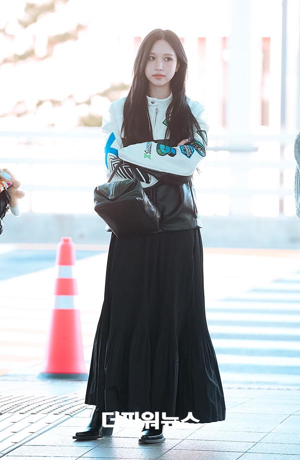 트와이스 미나, 인천국제공항 출국