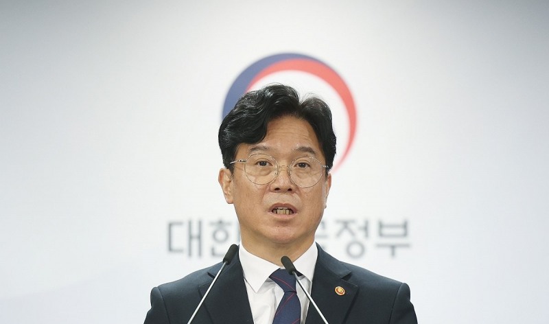김영훈 고용노동부 장관(사진=연합뉴스)