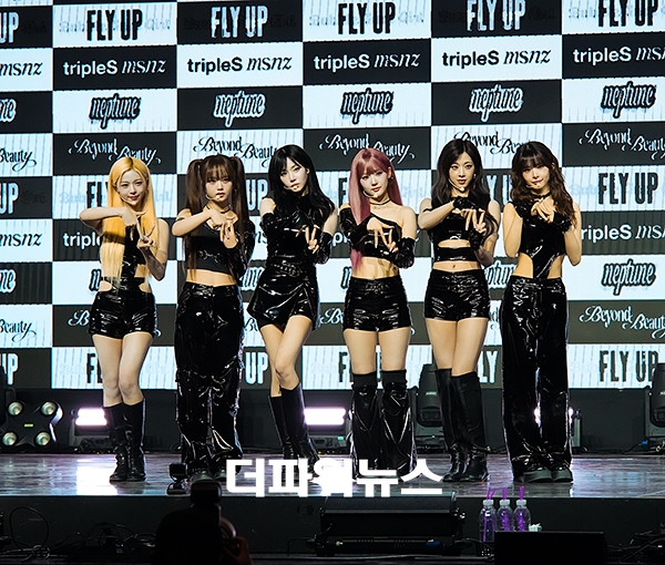 트리플에스 넵튠, 미소녀즈(msnz)의 앨범 'Beyond Beauty' 쇼케이스