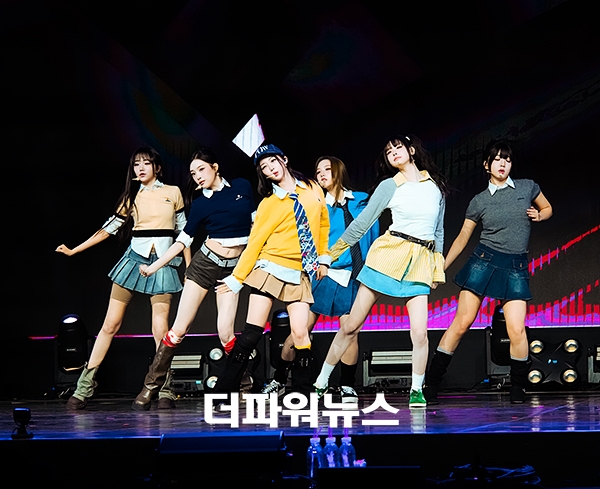 트리플에스 문, 미소녀즈(msnz)의 앨범 'Beyond Beauty' 쇼케이스