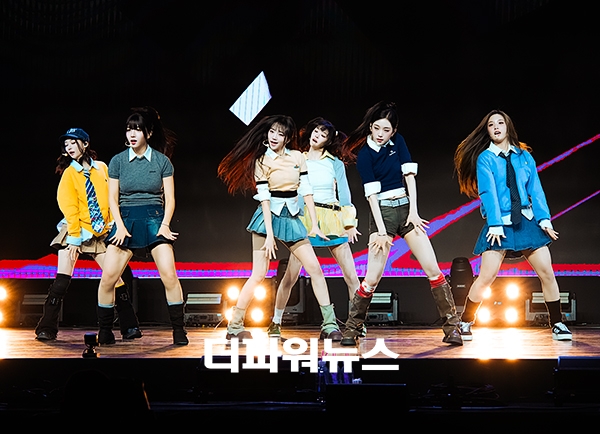 트리플에스 문, 미소녀즈(msnz)의 앨범 'Beyond Beauty' 쇼케이스