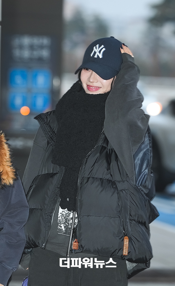 에스파 카리나, 김포국제공항 출국