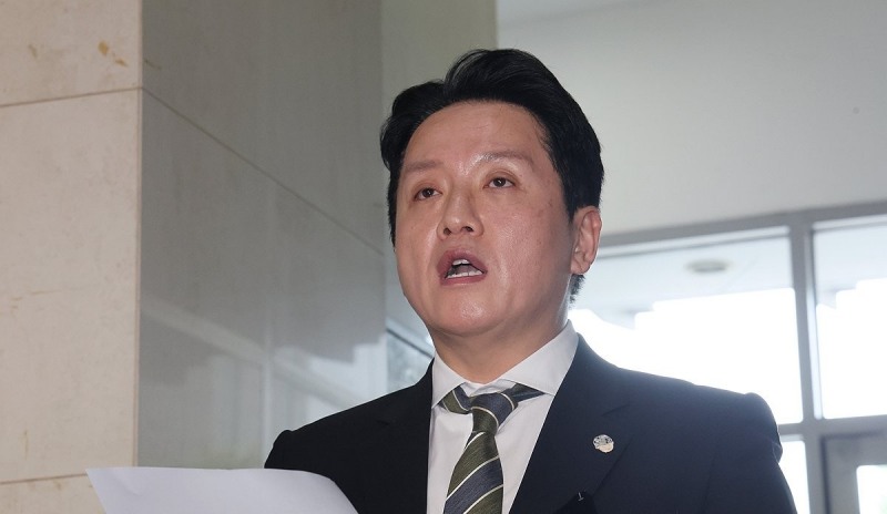 군인권센터 소장, 박정훈 대령 항명사건 항소 취하 촉구(사진=연합뉴스)