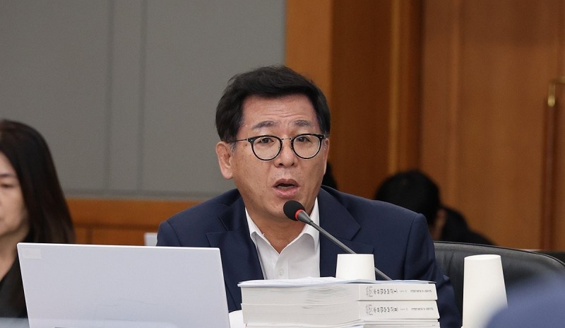 질의하는 이상휘 의원(사진=연합뉴스)