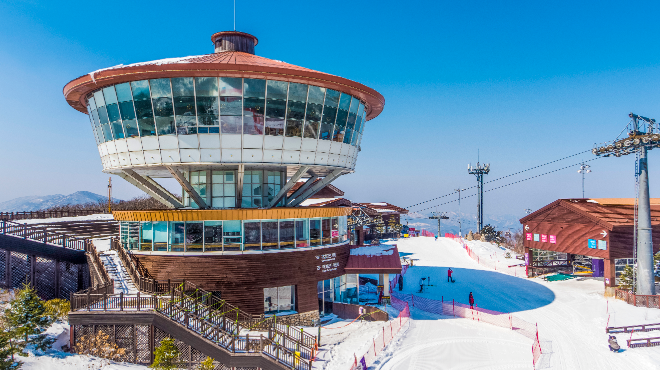 하이원리조트, 예년보다 일주일 빠른 25/26시즌 스키장 개장...겨울 체험 콘텐츠 풍성