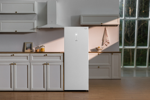 풀무원, 소형 스탠드형 김치냉장고 최초 에너지효율 1등급 제품 출시