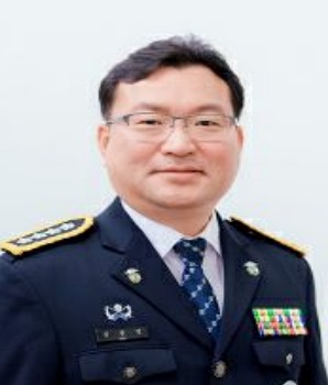 김봉영 소장.(제공=청주여자교도소)