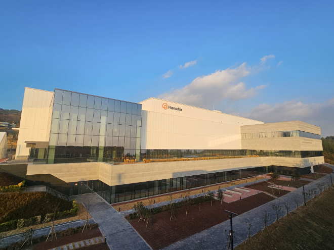 한화시스템, ‘국내 최대 규모’ 위성제조 허브 구축…내년부터 제주서 연간 위성 100기 생산