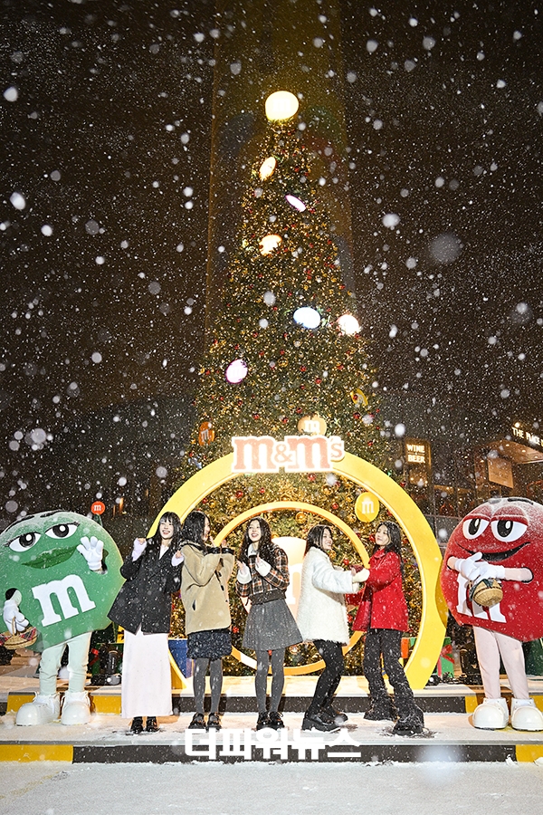 아일릿, 포토월 행사. 사진제공/한국마즈(유)