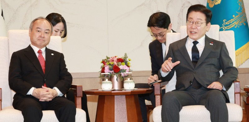 이재명 대통령, 손정의 회장 면담(사진=연합뉴스)