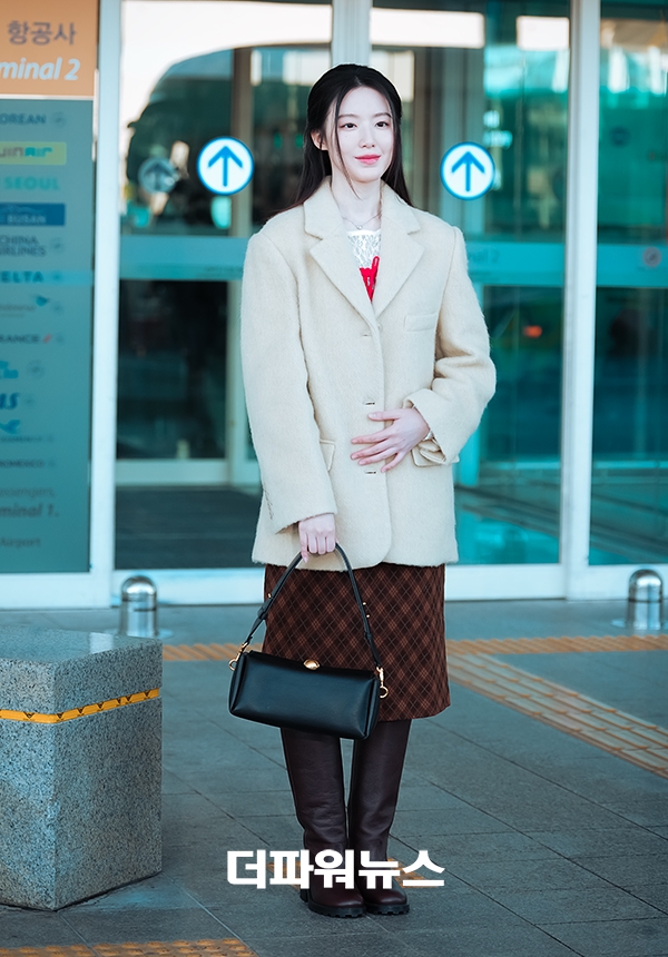 아이들 슈화, 인천국제공항 출국