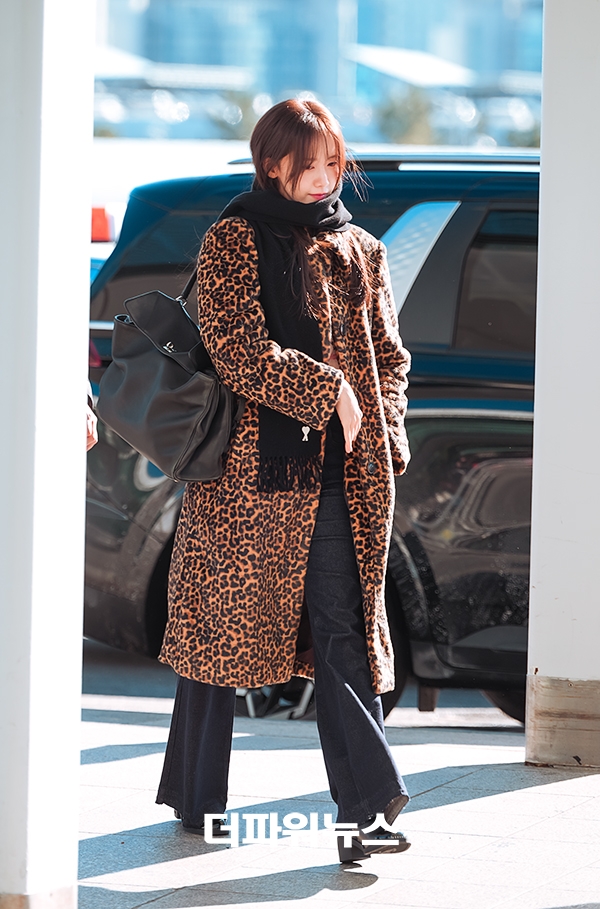 윤아, 인천국제공항 출국