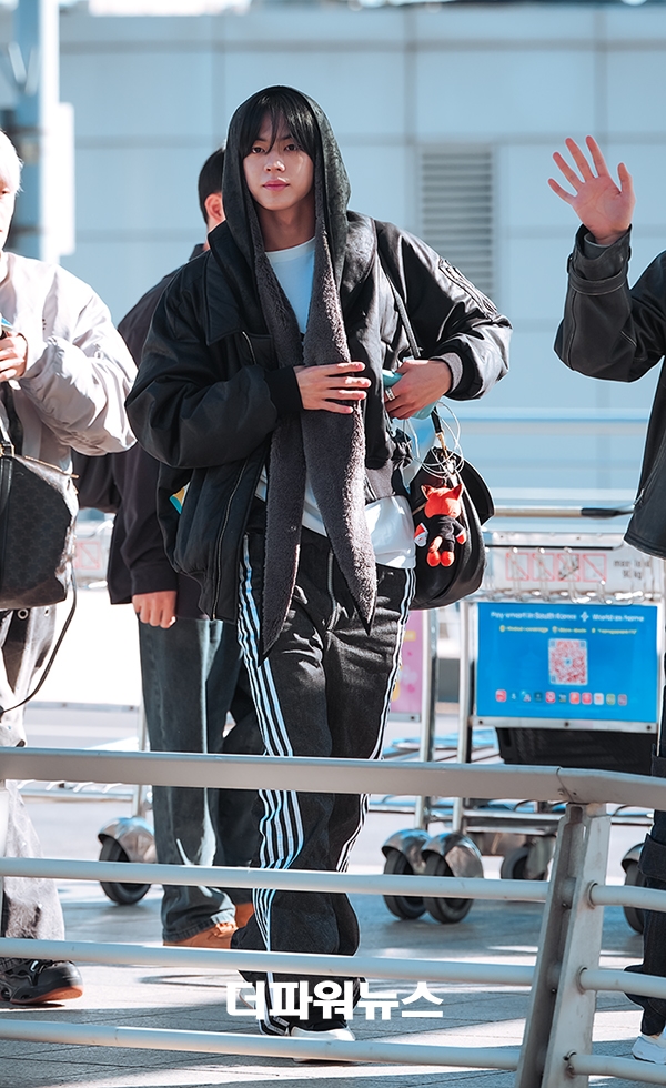 투어스 도훈, 인천국제공항 출국