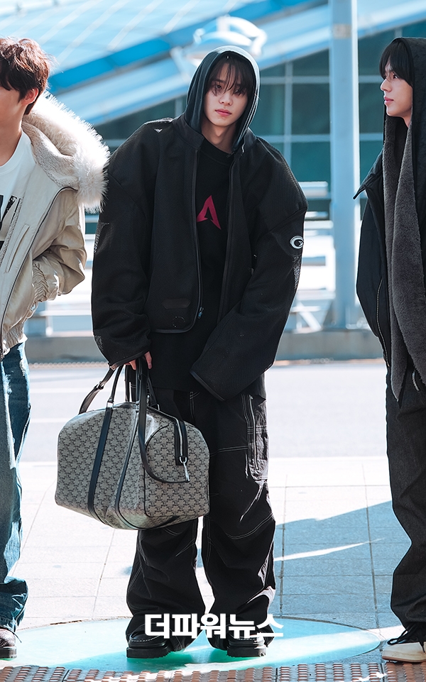 투어스 신유, 인천국제공항 출국