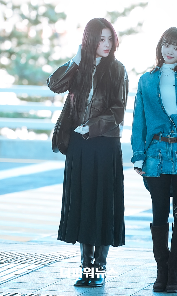 르세라핌 허윤진, 인천국제공항 출국